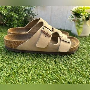 BIRKENSTOCK Arizona Soft Footbed Nubuck Leather $155 Sandcastle UK 40 US 9-9.5